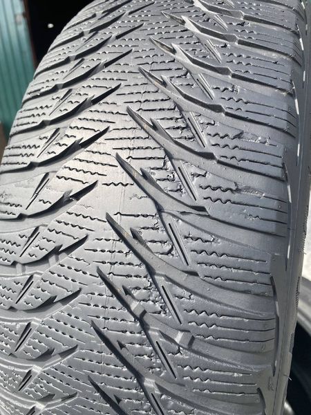 205/55R16 Goodyear UltraGrip 8 0606 фото