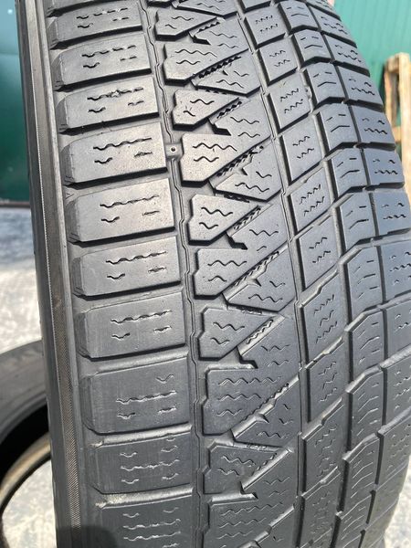 215/70R16 Kumho WinterCraft WS71 0706 фото