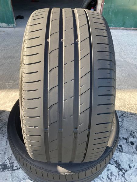 255/35R19 Nexen NFera SU1 01165 фото