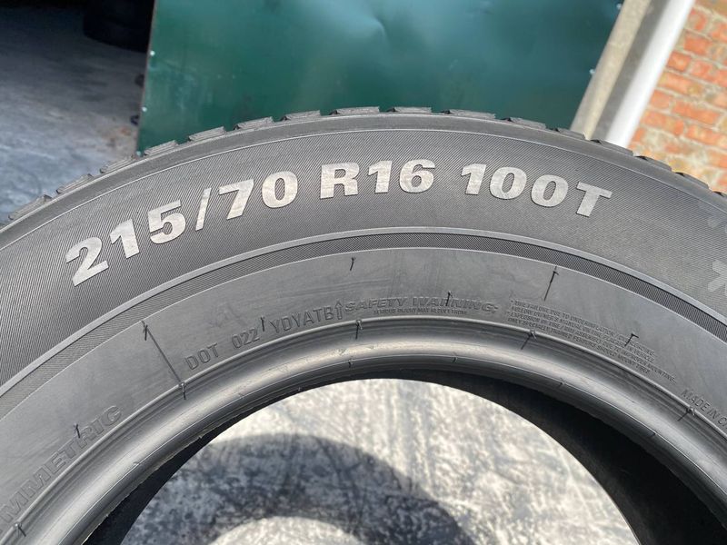 215/70R16 Kumho WinterCraft WS71 0706 фото