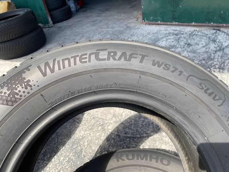 215/70R16 Kumho WinterCraft WS71 0706 фото