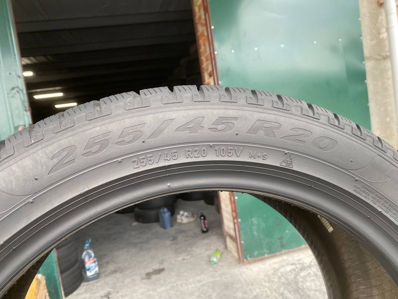 255/45R20 Pirelli Scorpion Winter d0080olx фото