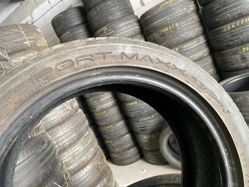 225/45R18 Dunlop Sport Maxx RT 0811 фото