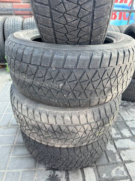 255/55R18 Bridgestone Blizzak DM-V2 01655olx фото