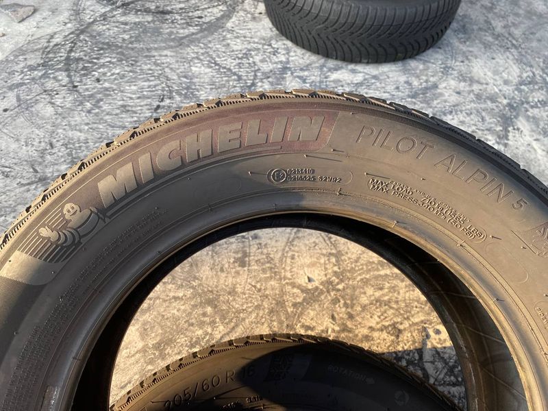 205/60R16 Michelin Pilot Alpin 5 0666 фото