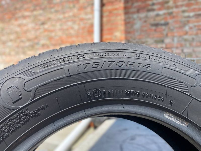 175/70R14 Dunlop Sport Response 2 01020 фото