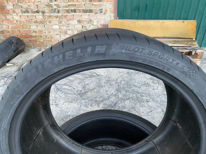 315/30R22 Michelin Pilot Sport 4S 01394olx фото