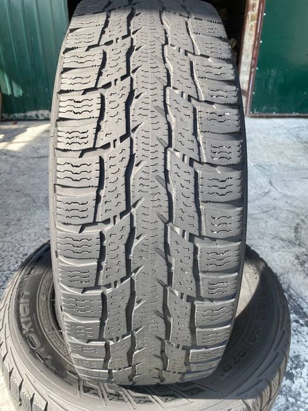 215/65R16C Nokian WRC3 01261 фото