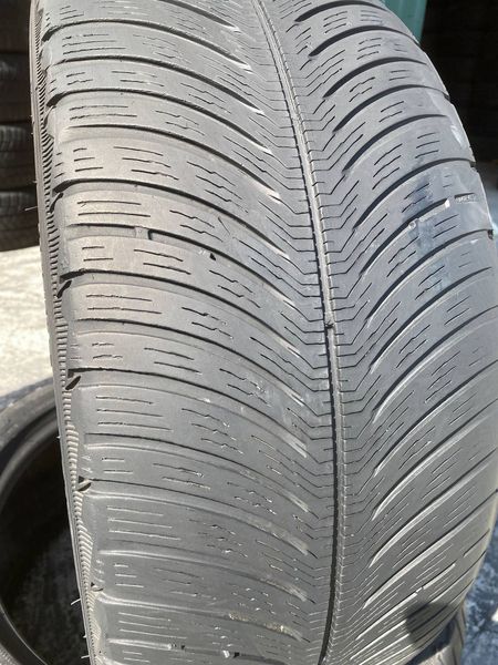 225/45R18 Michelin Pilot Alpin 5 01488olx фото