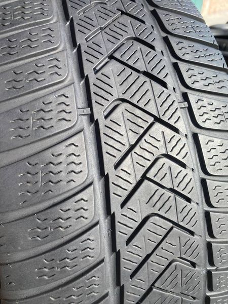 245/40R19 Pirelli Sottozero 3 01817 фото