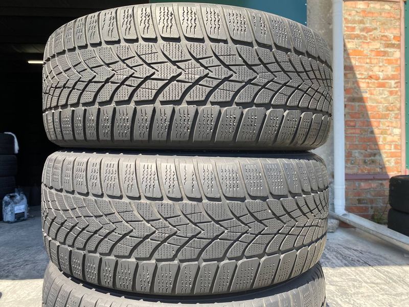 225/55R17 Dunlop SP Winter Sport 4D 0772 фото