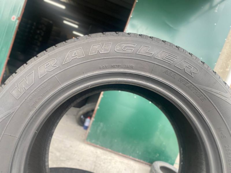 255/60R18 Goodyear WRangler 01178olx фото