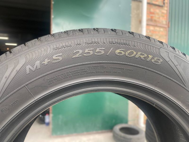 255/60R18 Goodyear WRangler 01178olx фото