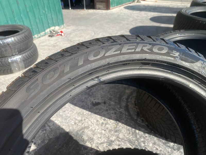 245/40R19 Pirelli Sottozero 3 01817 фото