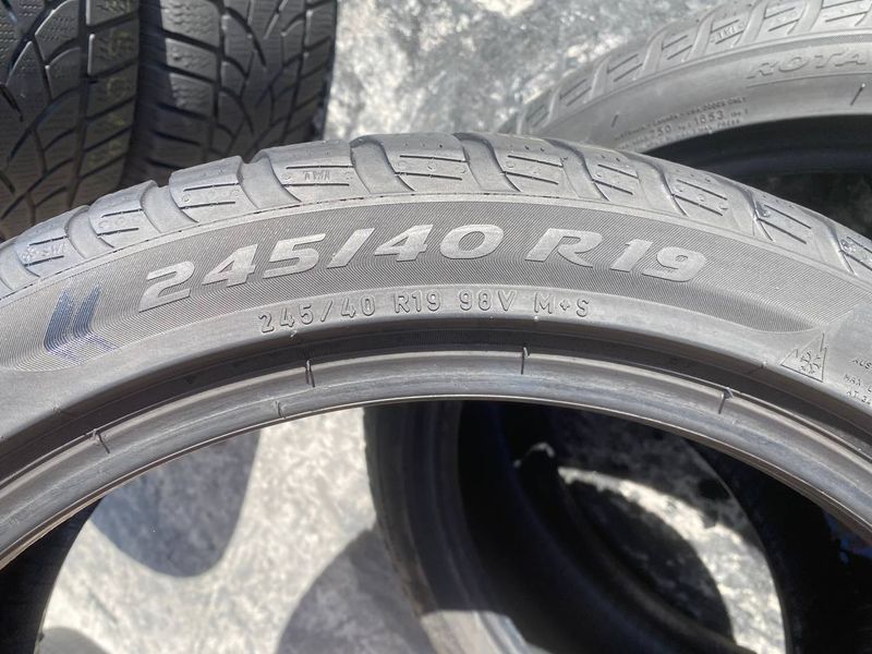 245/40R19 Pirelli Sottozero 3 01817 фото