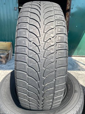 215/65R16 Bridgestone Blizzak LM-80 evo 01584 фото