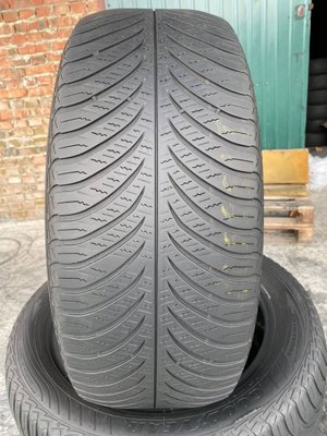 215/55R17 Goodyear Vector 4Seasons Gen-2 01444olx фото