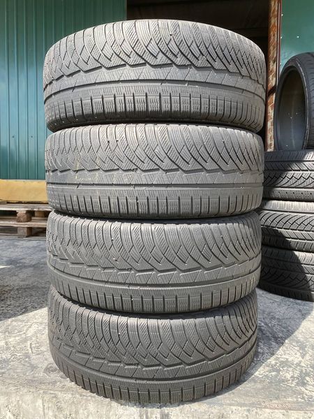 235/45R19 Michelin Pilot Alpin PA4 d0206 фото