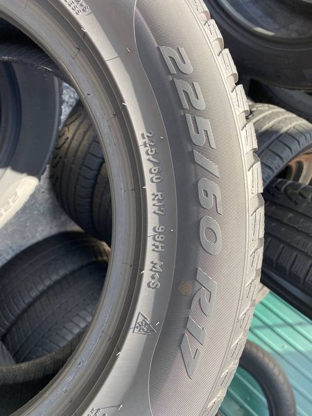 225/60R17 Pirelli Sottozero 3 01537 фото