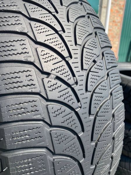 215/65R16 Bridgestone Blizzak LM-80 evo 01584 фото