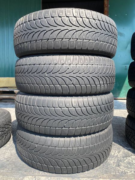 215/65R16 Bridgestone Blizzak LM-80 evo 01584 фото