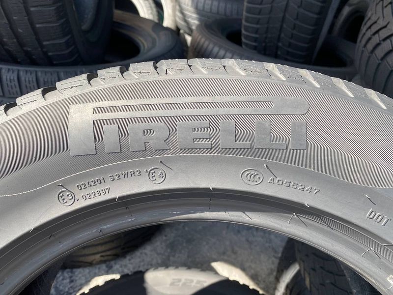 225/60R17 Pirelli Sottozero 3 01537 фото