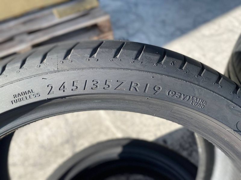 245/35R19 Dunlop Sport Maxx RT 01128olx фото