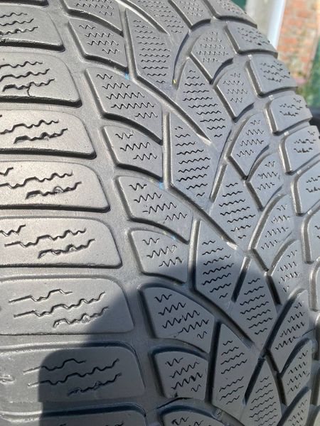 235/45R19 Dunlop SP Winter Sport 3D d0207olx фото