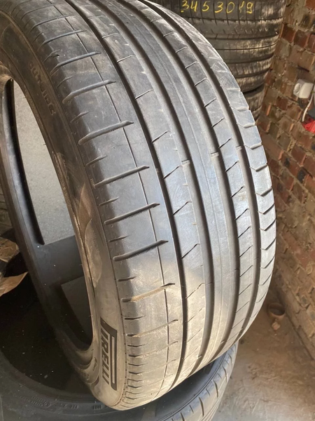 275/45R21 Pirelli PZero d0127 фото