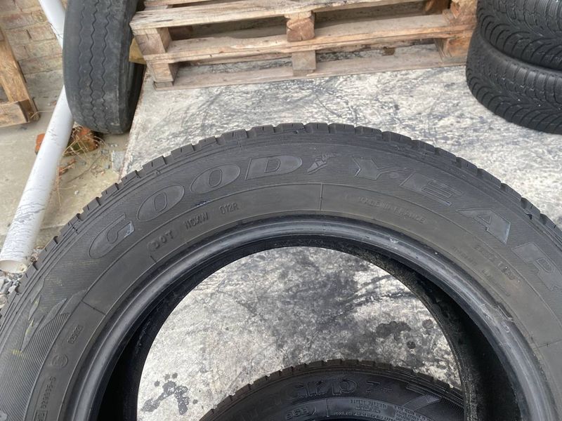 205/60R16 Goodyear UltraGrip 7 01765 фото