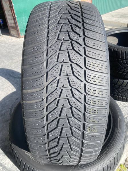 235/50R19 Hankook Winter I`Cept evo 3 01820 фото