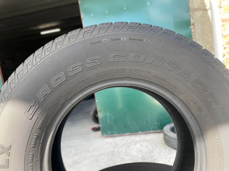 255/70R16 Continental Сross Contact  01028 фото