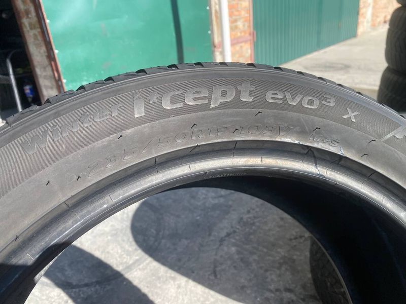 235/50R19 Hankook Winter I`Cept evo 3 01820 фото