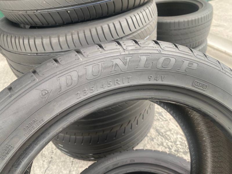 235/45R17 Dunlop SP Sport 01 01231 фото