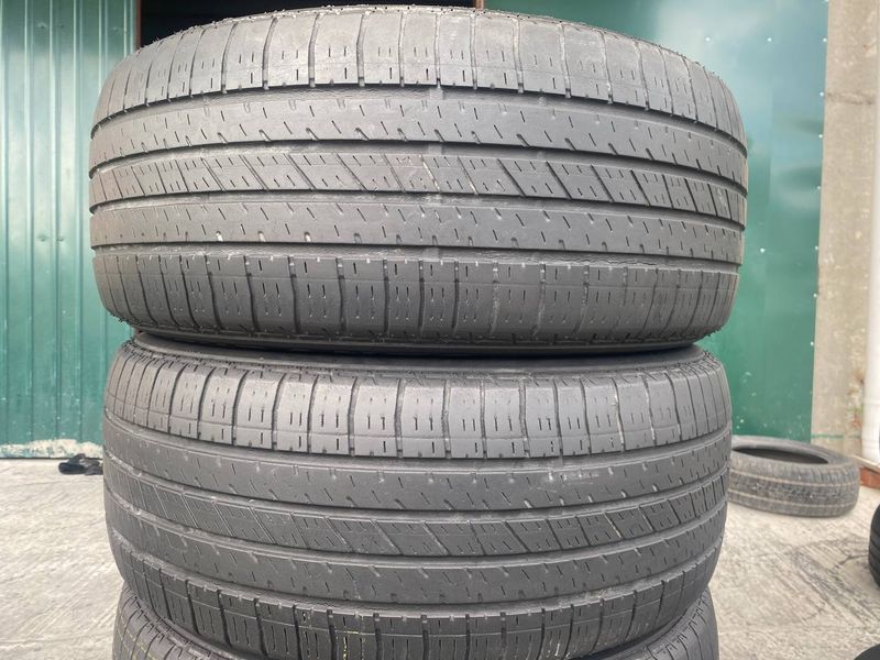 235/55R17 Bridgestone Turanza EL42 01080olx фото