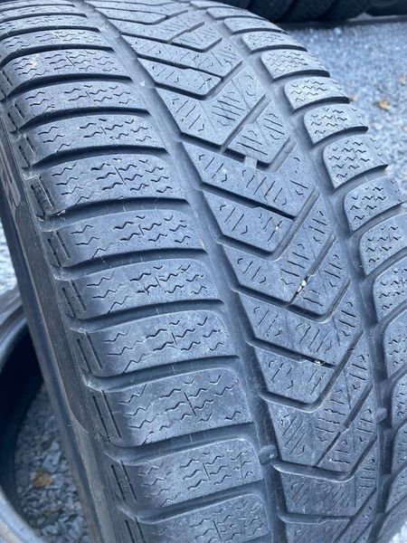 245/40R18 Pirelli Sottozero 3 01667olx фото