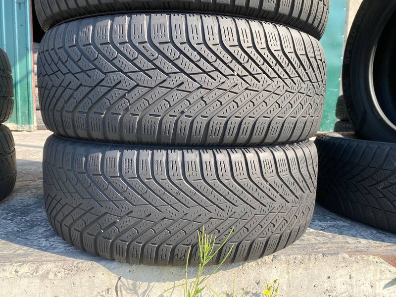 205/60R16 Pirelli Winter Cinturato 2 0674 фото