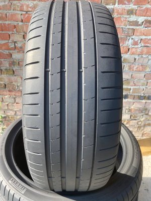 225/40R20 Pirelli PZero d0116 фото