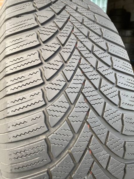 235/65R17 Bridgestone Blizzak LM005 d0379olx фото