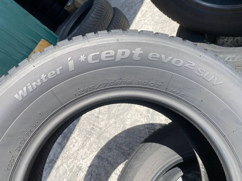 215/70R16 Hankook Winter I`Cept evo 2 Suv 0707 фото