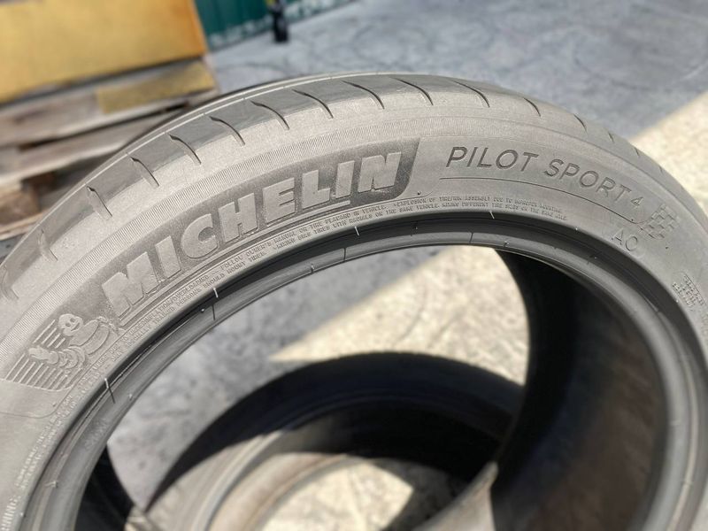 245/45R19 Michelin Pilot Sport 4 d0159olx фото