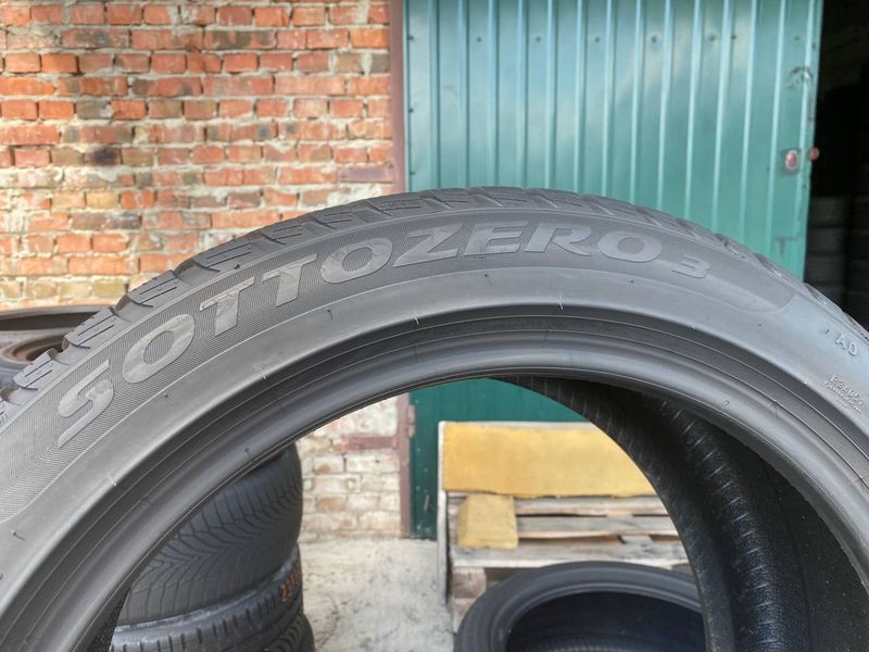 245/45R19 Pirelli Sottozero 3 d0198 фото