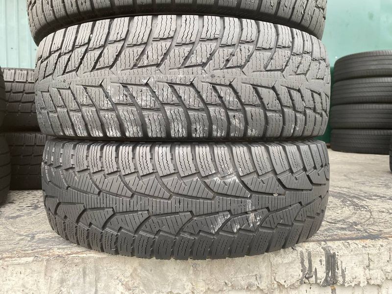 225/75R16C Nokian SnowProof C 01251 фото