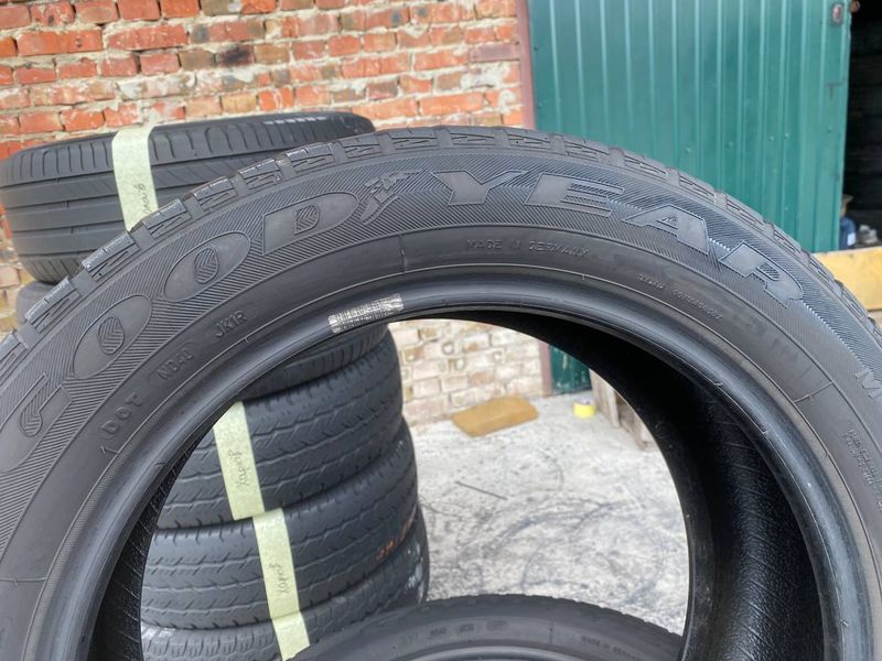 225/50R17 Goodyear Vector 4Seasons 01449 фото