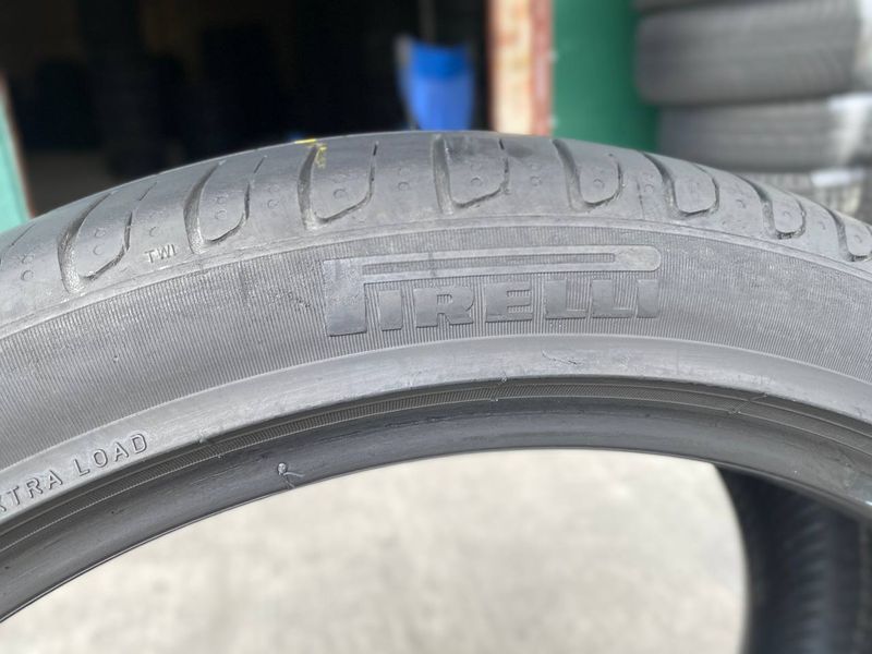 235/40R19 Pirelli Cinturato P7 0932olx фото