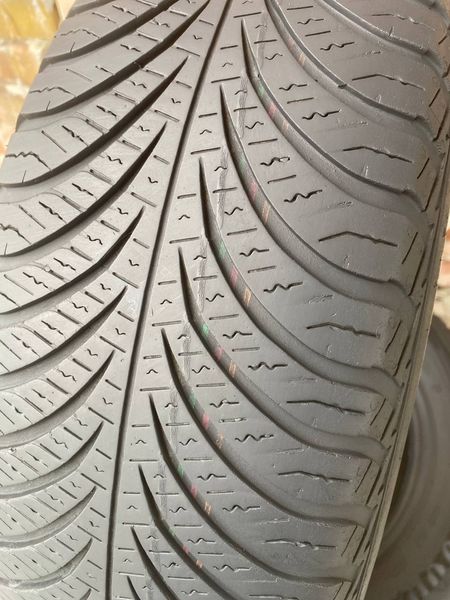 185/65R15 Goodyear Vector 4Seasons 01318 фото