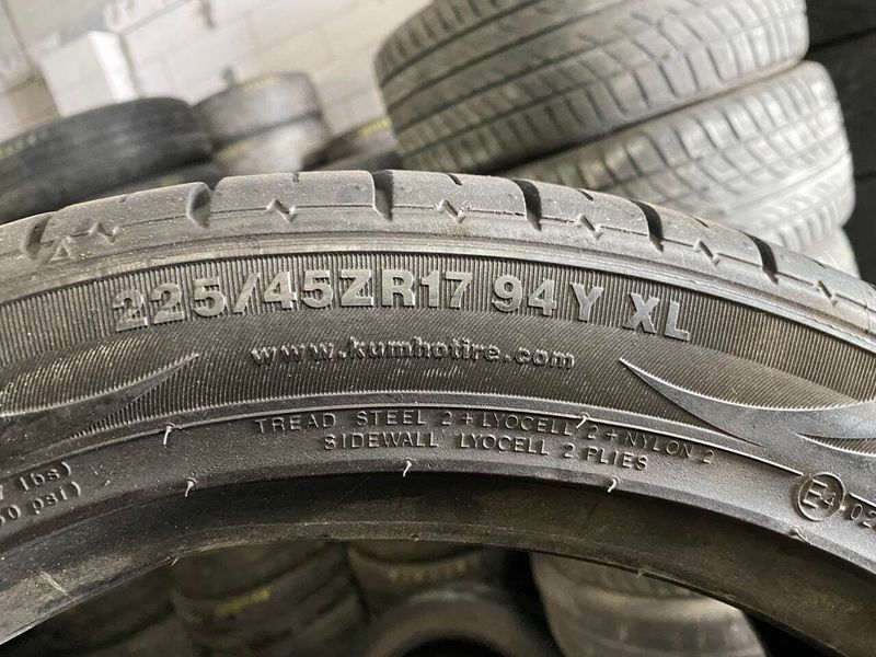 225/45R17 Kumho ECSTA LE Sport 0727 фото