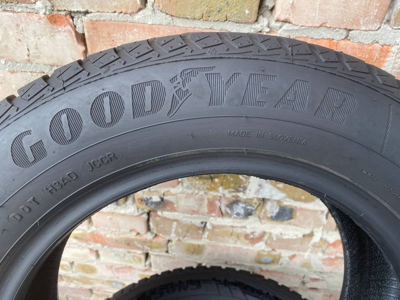 185/65R15 Goodyear Vector 4Seasons 01318 фото