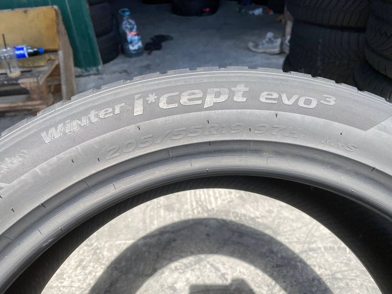 205/55R19 Hankook Winter I`Cept evo3 d0211olx фото