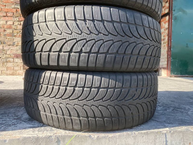 235/60R18 Bridgestone Blizzak LM-80 d0324olx фото